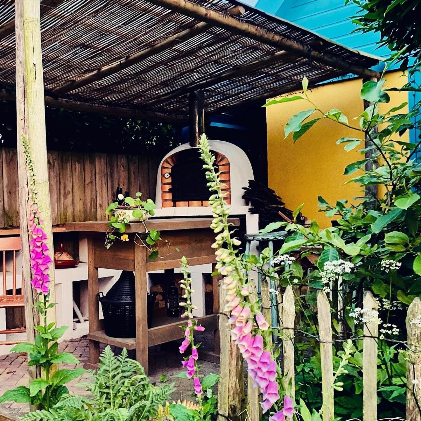 In De Aap - Appartementen & Guesthouse Bergen Dış mekan fotoğraf